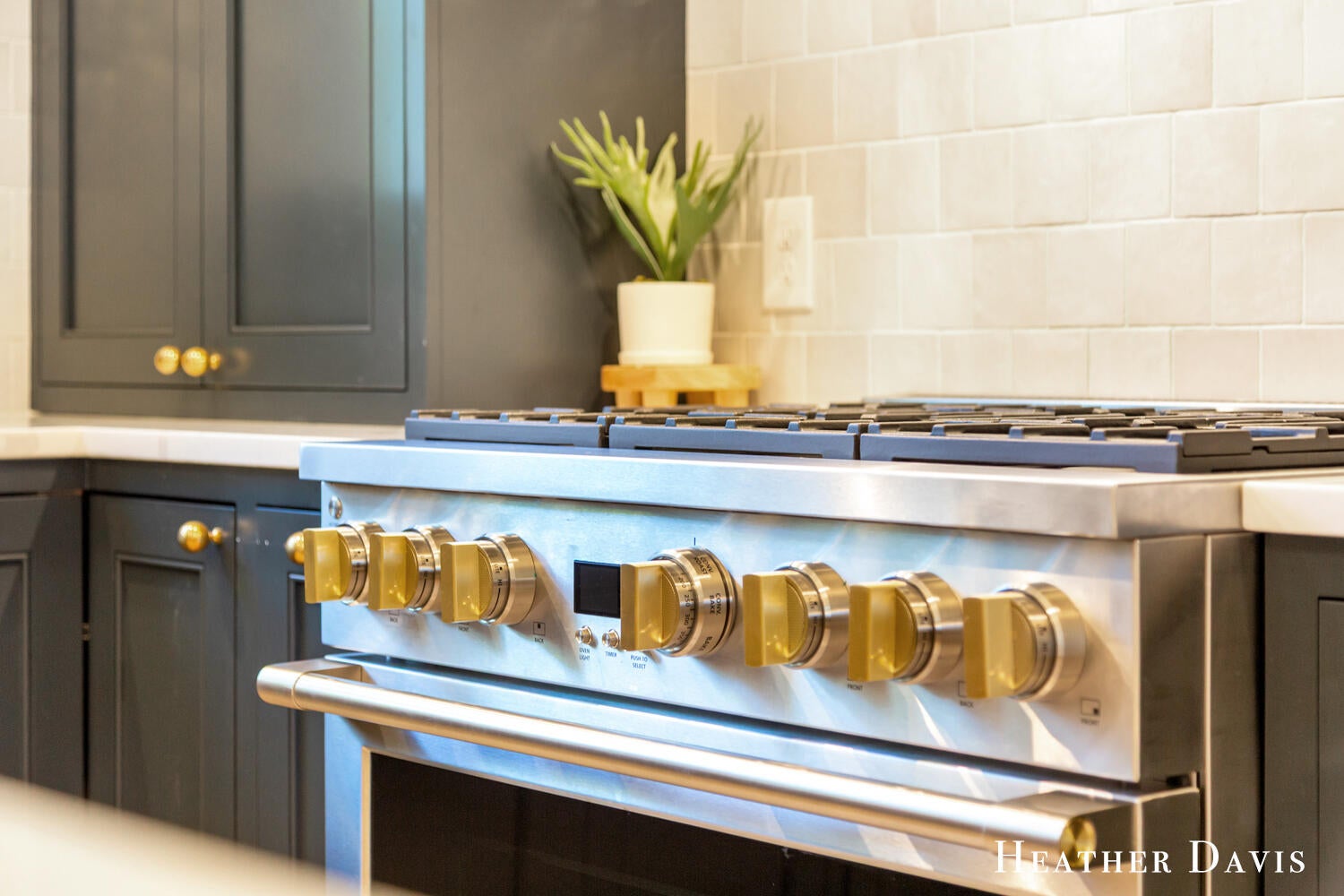 West Olive, Michigan, 49460, United States, 5 Bedrooms Bedrooms, ,6 BathroomsBathrooms,Residential,Active,1972174