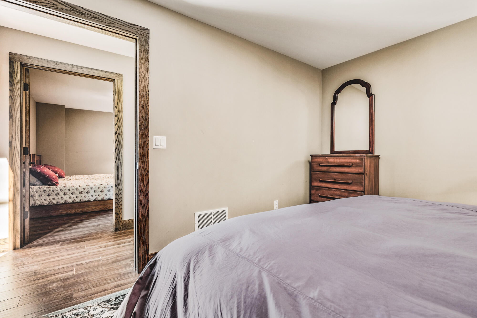 Berrien Springs, Michigan, 49103, United States, ,5 BathroomsBathrooms,Residential,Active,1849497