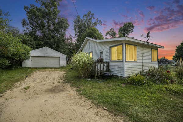 37085 OCTAVIA AVE, PAW PAW, MI 49079 - Image 1