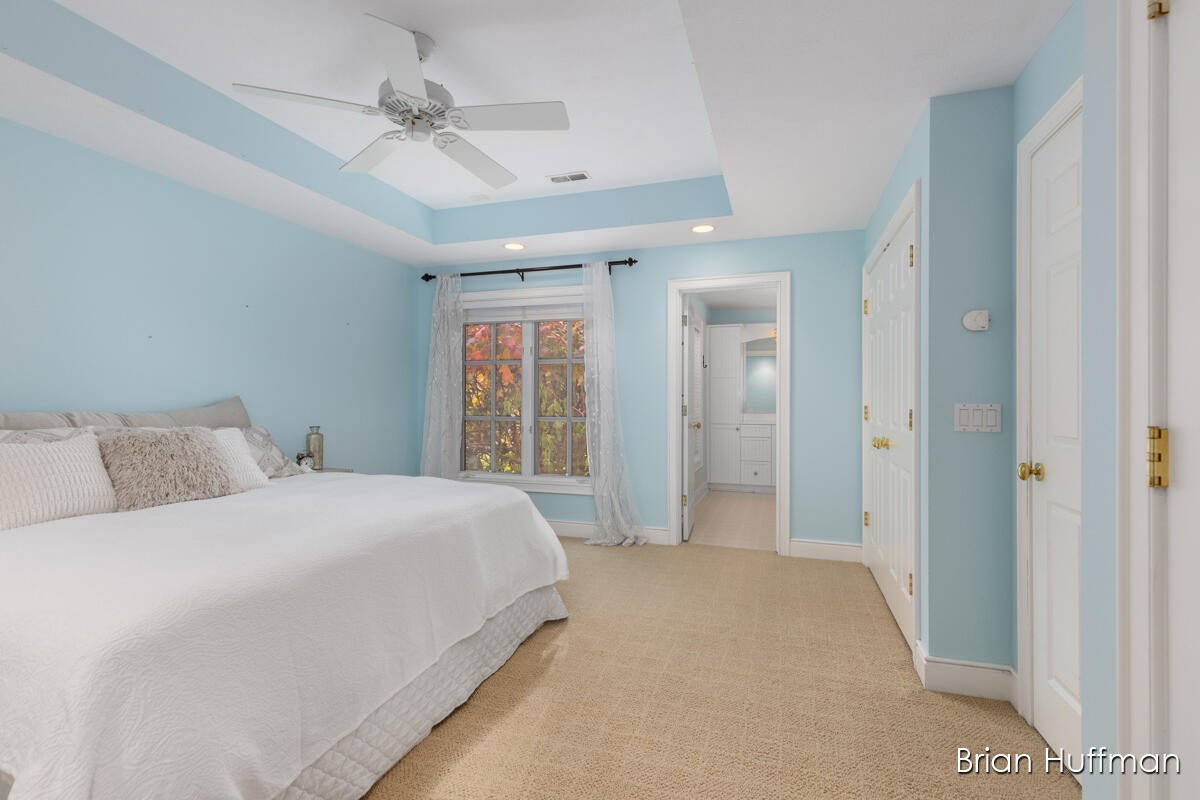 Grandville, Michigan, 49418, United States, 6 Bedrooms Bedrooms, ,9 BathroomsBathrooms,Residential,Active,1988461