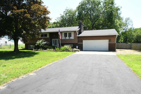 36161 VALLEY DR, PAW PAW, MI 49079 - Image 1