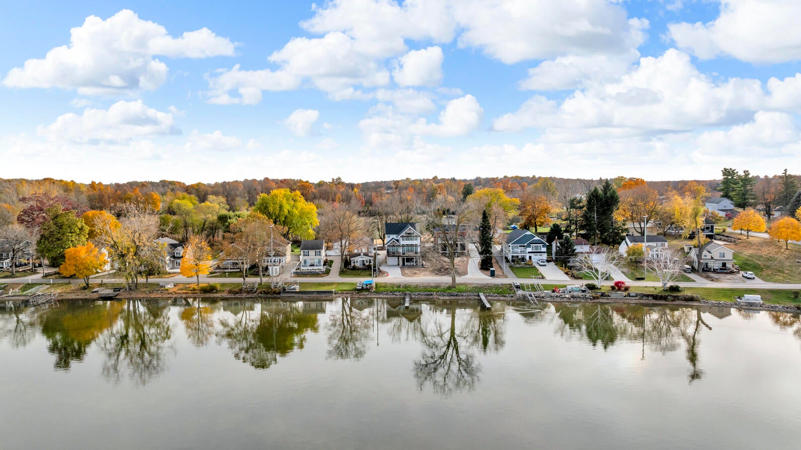 Manitou Beach, Michigan, 49253, United States, 5 Bedrooms Bedrooms, ,4 BathroomsBathrooms,Residential,Active,1989794