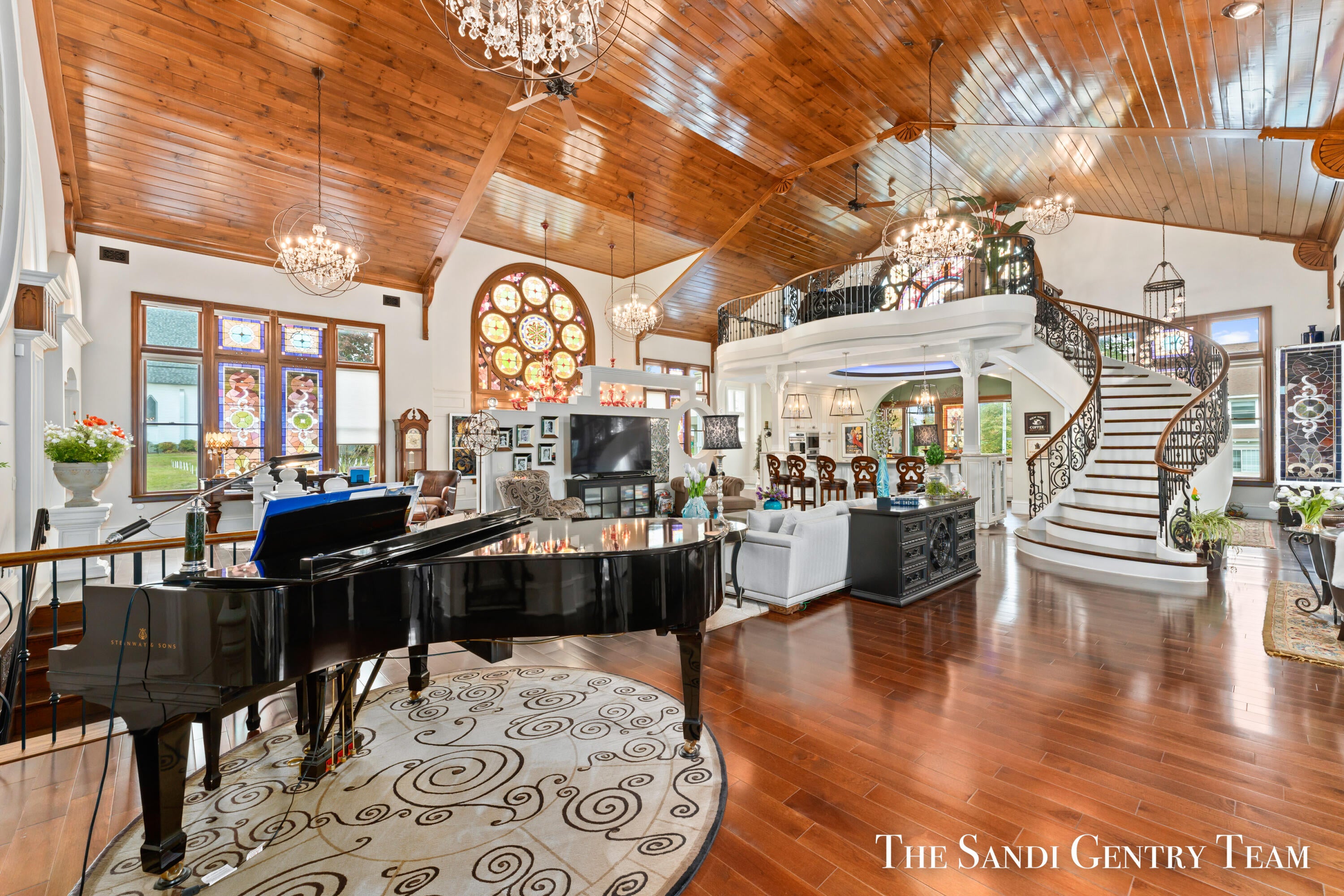 Grand Haven, Michigan, 49417, United States, 3 Bedrooms Bedrooms, ,6 BathroomsBathrooms,Residential,Active,1972168