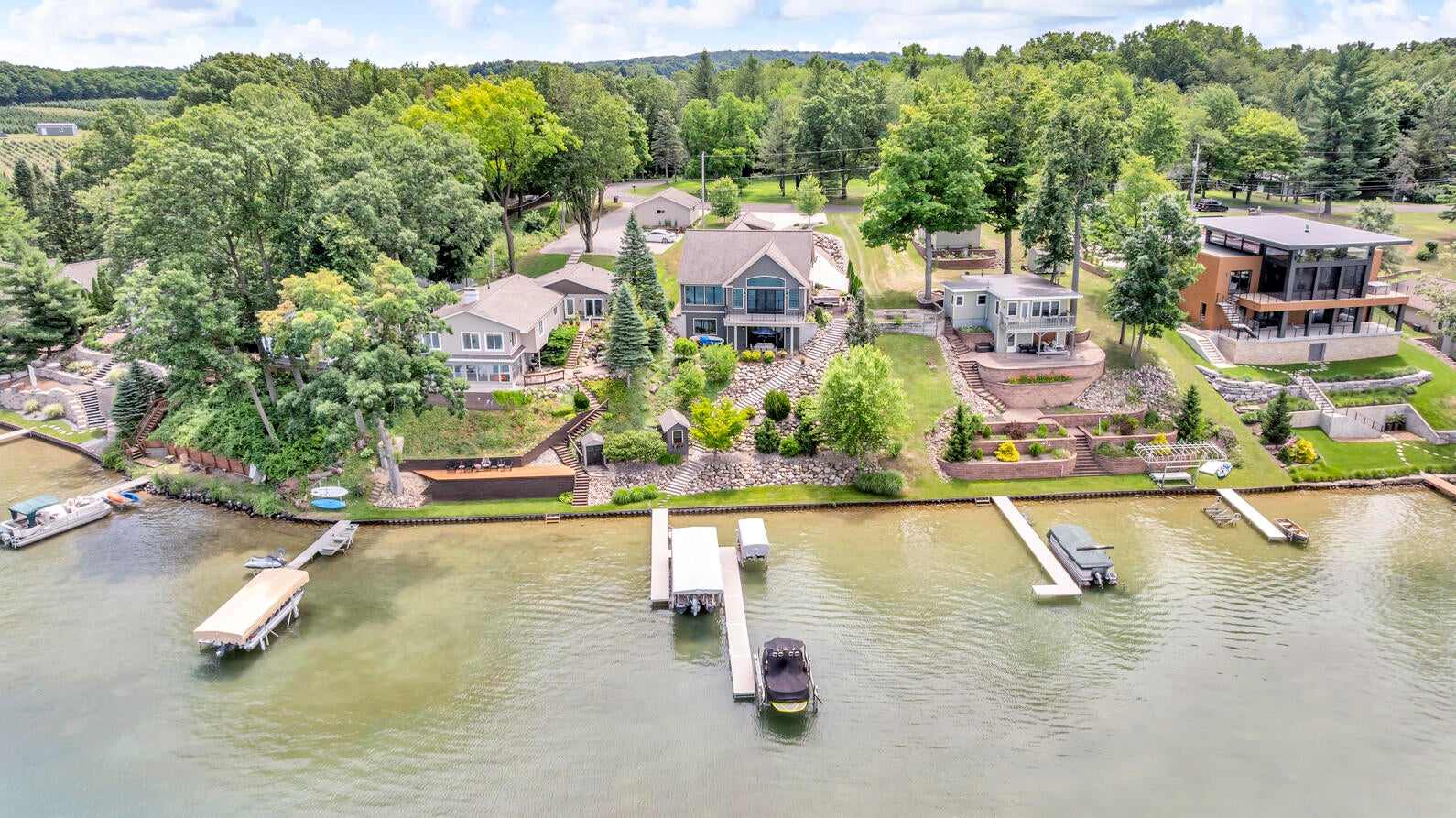 Horton, Michigan, 49246, United States, 4 Bedrooms Bedrooms, ,4 BathroomsBathrooms,Residential,Active,2026784