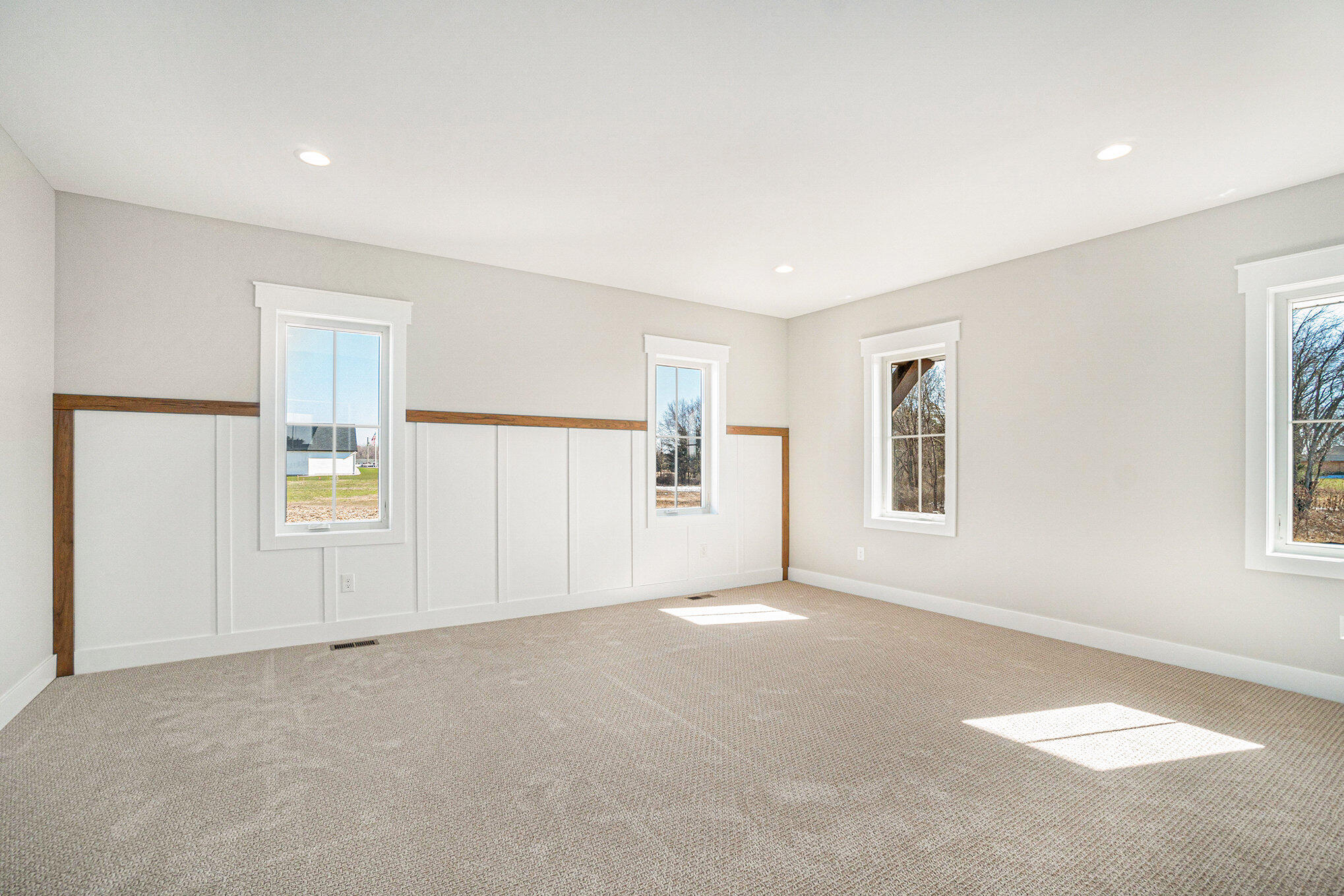 Zeeland, Michigan, 49464, United States, 4 Bedrooms Bedrooms, ,3 BathroomsBathrooms,Residential,Active,1769925