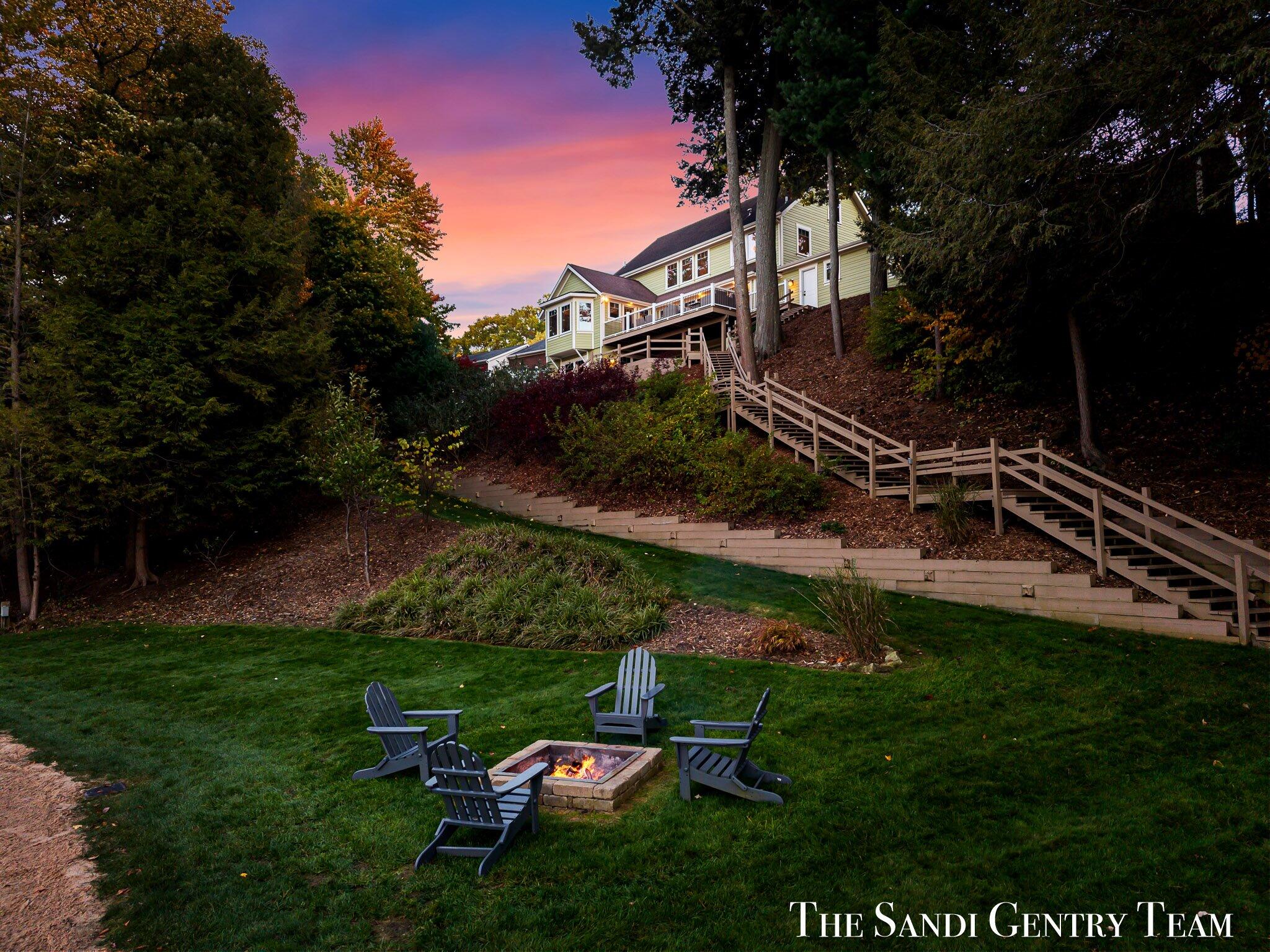 Spring Lake, Michigan, 49456, United States, 6 Bedrooms Bedrooms, ,5 BathroomsBathrooms,Residential,Active,1973307