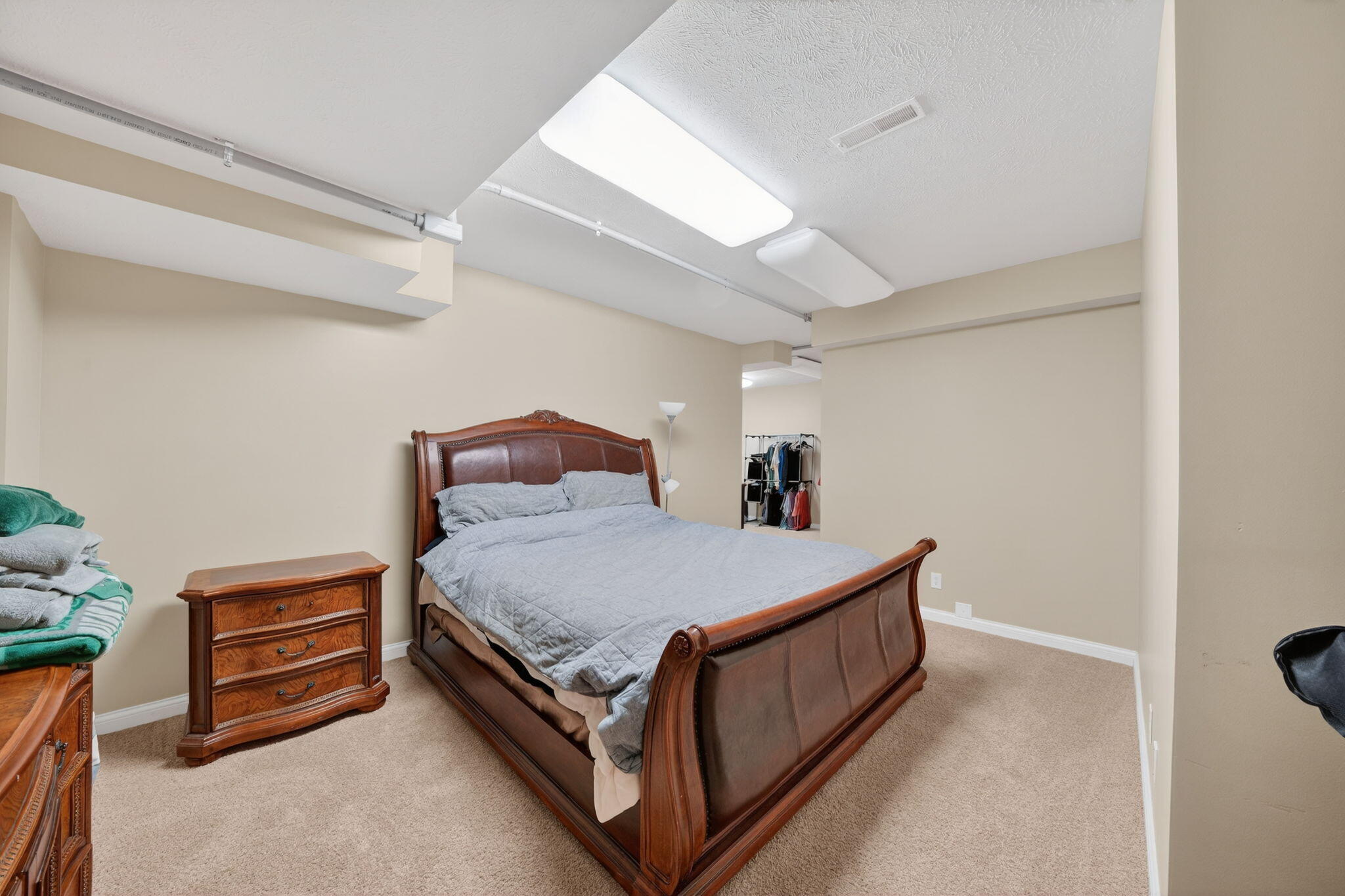 Stevensville, Michigan, 49127, United States, 5 Bedrooms Bedrooms, ,5 BathroomsBathrooms,Residential,Active,2008291