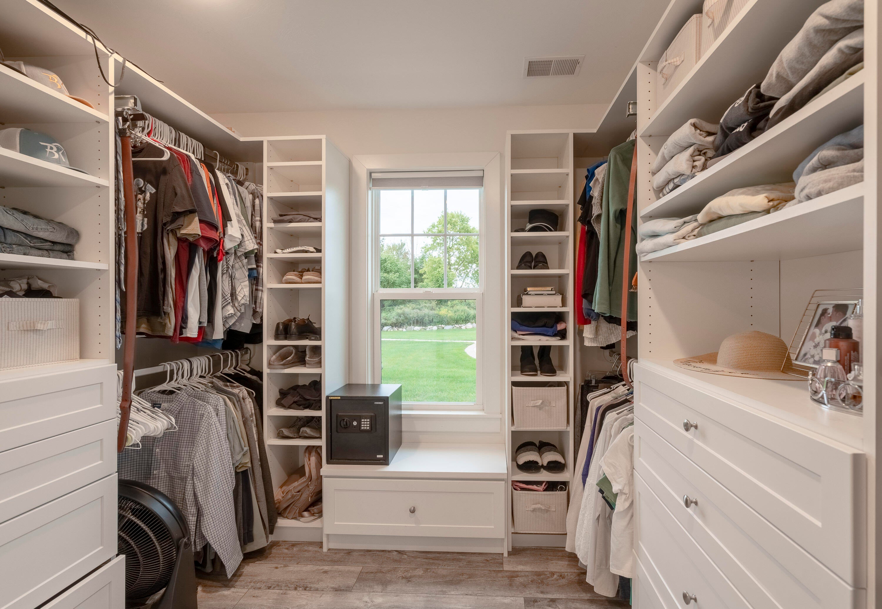 Middleville, Michigan, 49333, United States, 6 Bedrooms Bedrooms, ,3 BathroomsBathrooms,Residential,Active,2006790