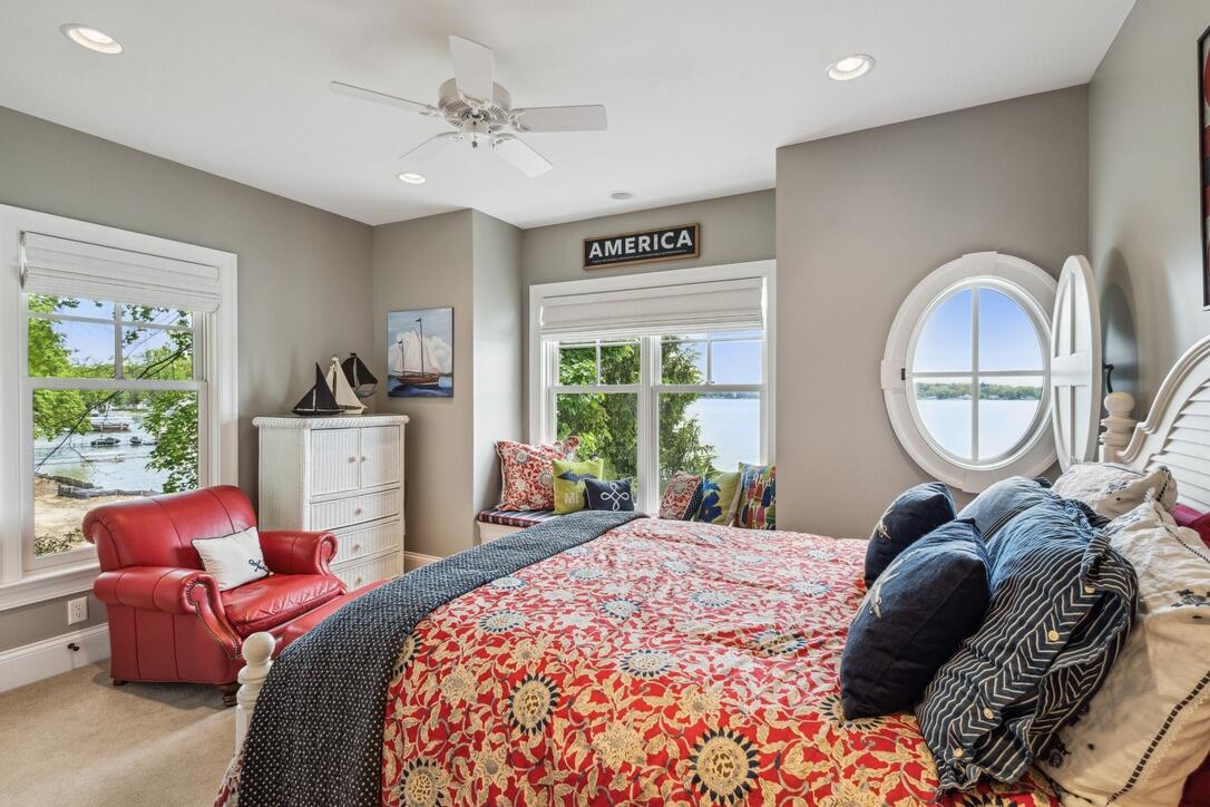 White Pigeon, Michigan, 49099, United States, 9 Bedrooms Bedrooms, ,9 BathroomsBathrooms,Residential,Active,1849554