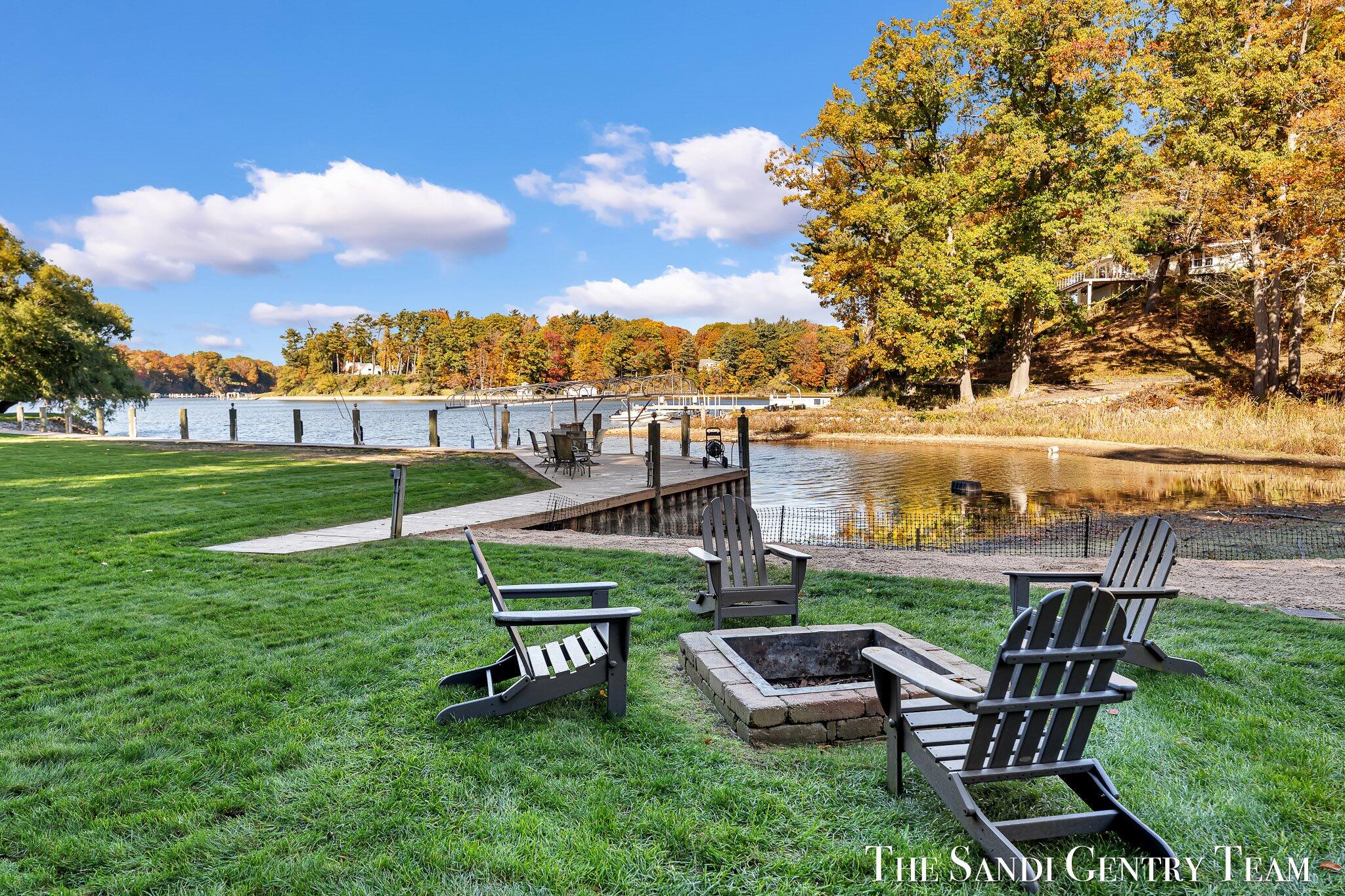 Spring Lake, Michigan, 49456, United States, 6 Bedrooms Bedrooms, ,5 BathroomsBathrooms,Residential,Active,1973307