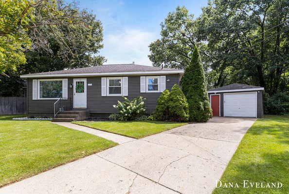 3630 MALLORY AVE SW, WYOMING, MI 49519 - Image 1