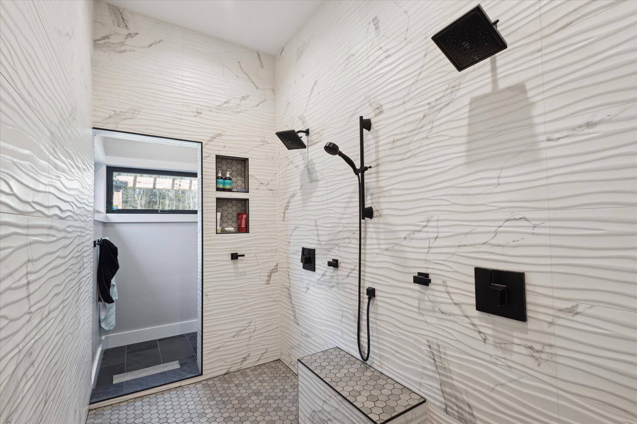 Niles, Michigan, 49120, United States, 5 Bedrooms Bedrooms, ,5 BathroomsBathrooms,Residential,Active,1769298