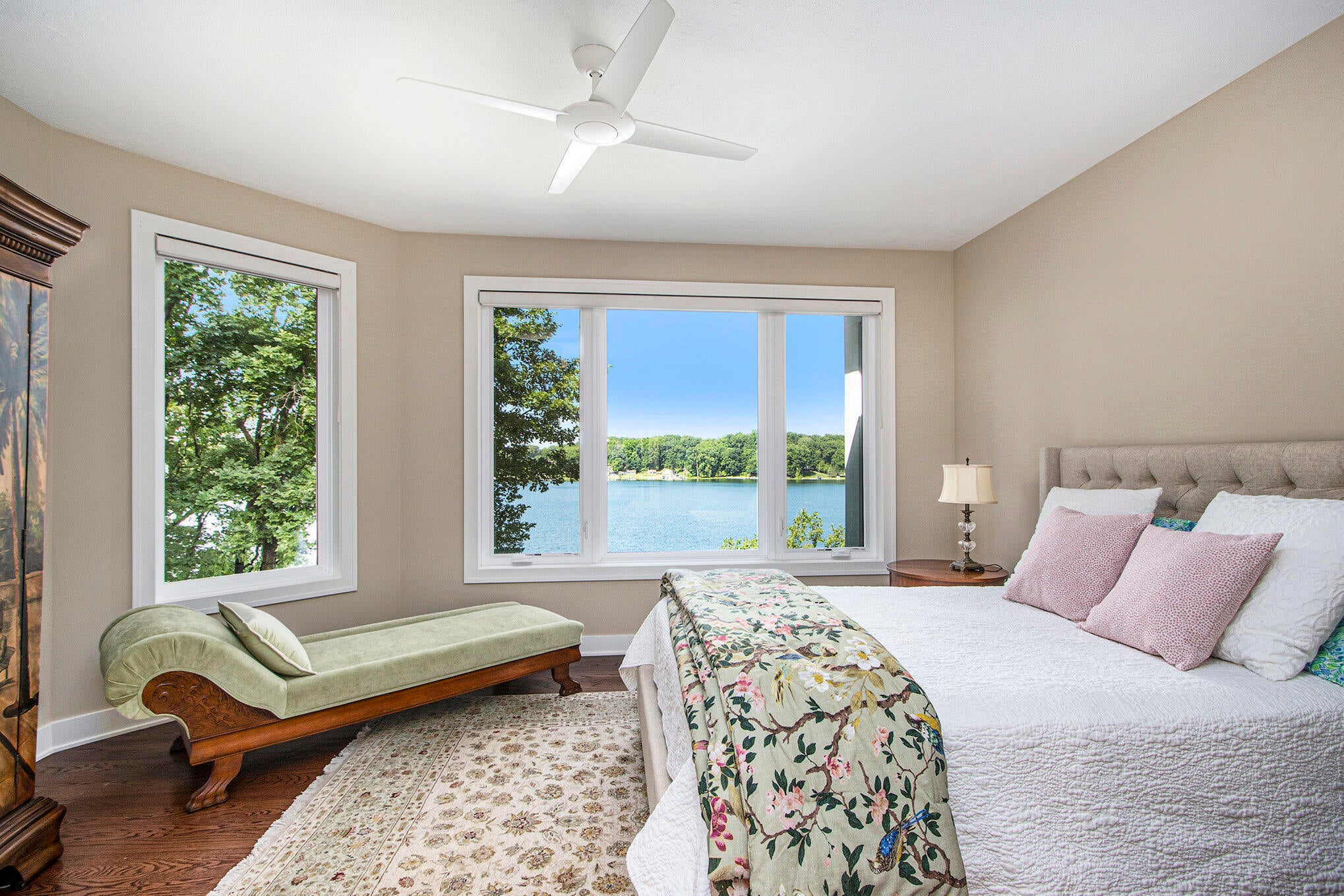 Three Rivers, Michigan, 49093, United States, 2 Bedrooms Bedrooms, ,3 BathroomsBathrooms,Residential,Active,1877808