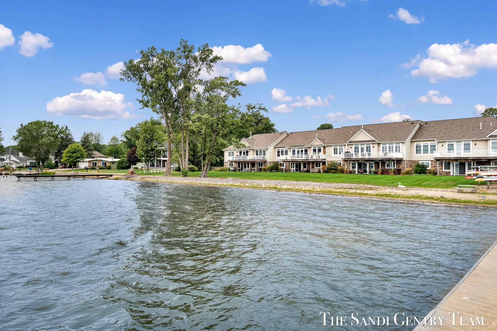 Spring Lake, Michigan, 49456, United States, 4 Bedrooms Bedrooms, ,3 BathroomsBathrooms,Residential,Active,1914577