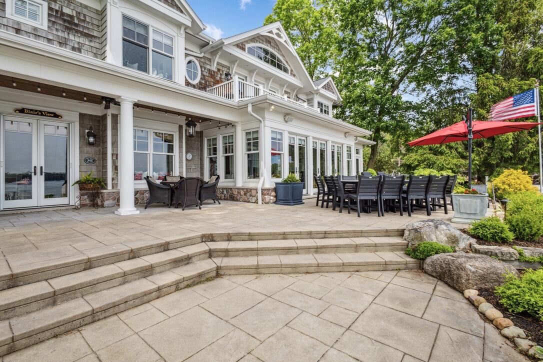 White Pigeon, Michigan, 49099, United States, 9 Bedrooms Bedrooms, ,9 BathroomsBathrooms,Residential,Active,1849554