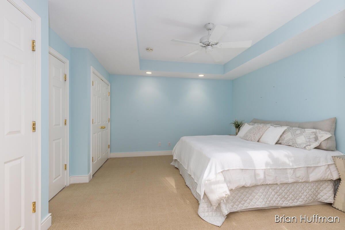 Grandville, Michigan, 49418, United States, 6 Bedrooms Bedrooms, ,9 BathroomsBathrooms,Residential,Active,1988461