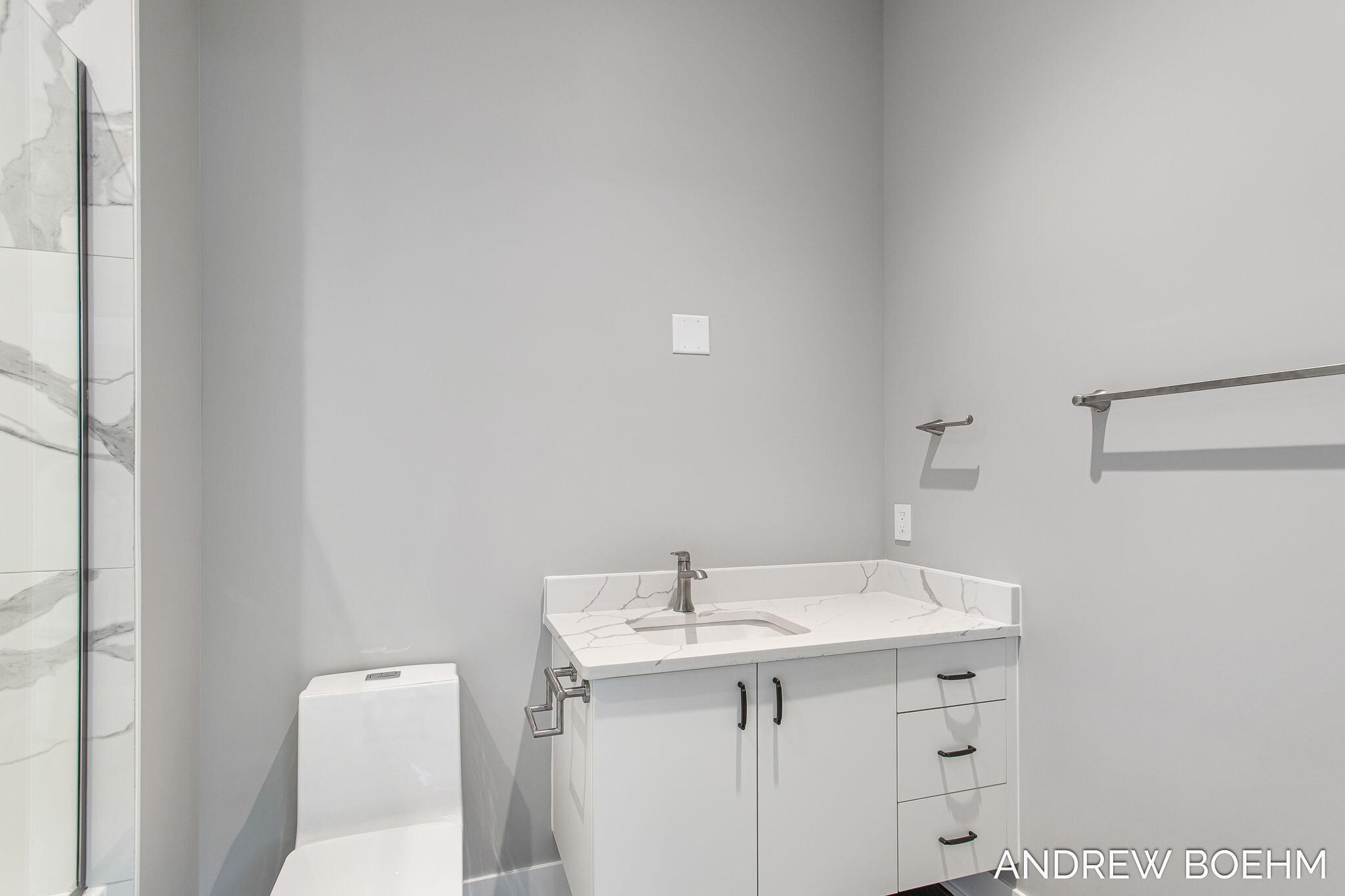 Holland, Michigan, 49423, United States, ,3 BathroomsBathrooms,Residential,Pending,1769506