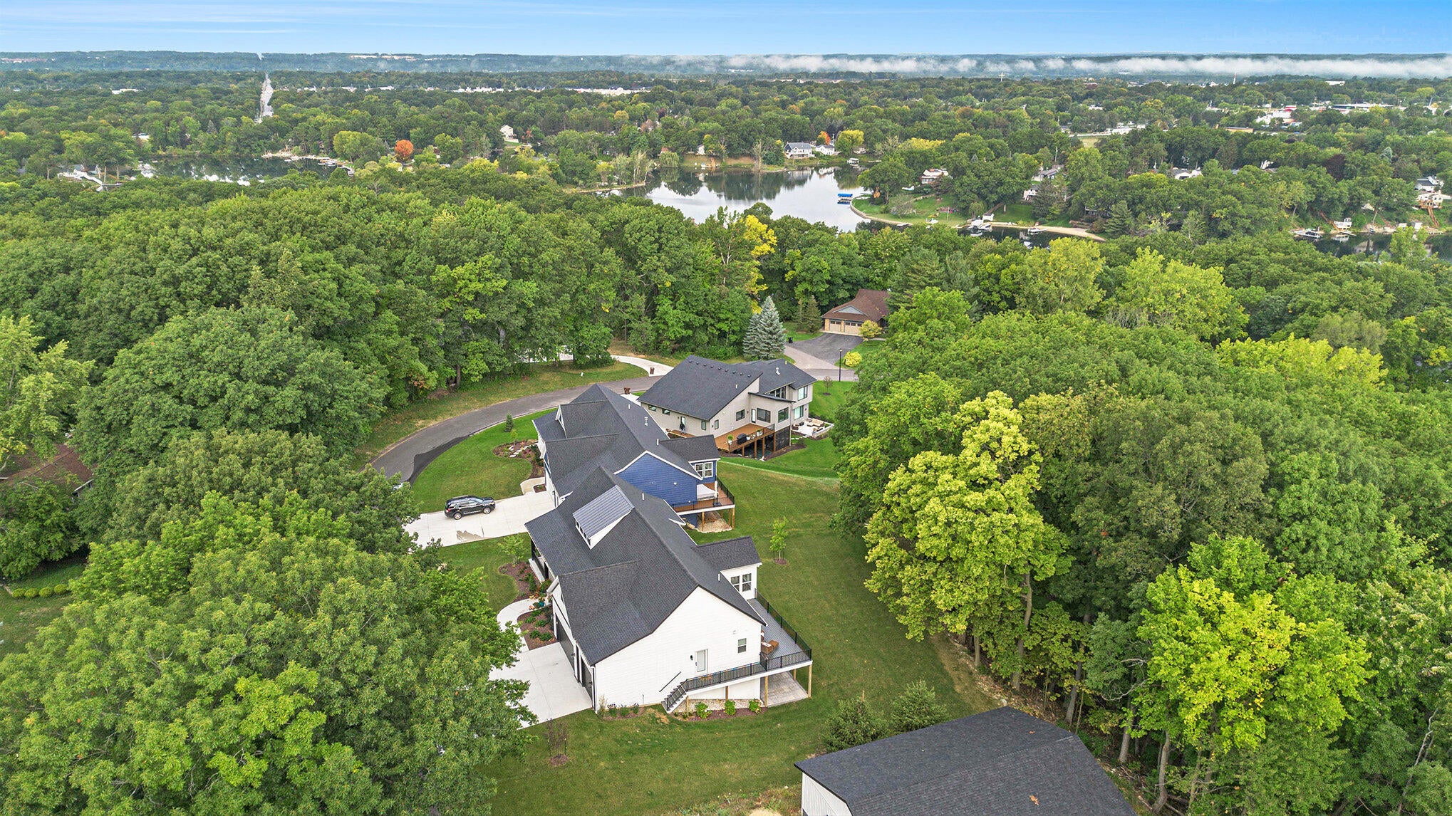 Grand Rapids, Michigan, 49525, United States, 4 Bedrooms Bedrooms, ,4 BathroomsBathrooms,Residential,Active,1987274