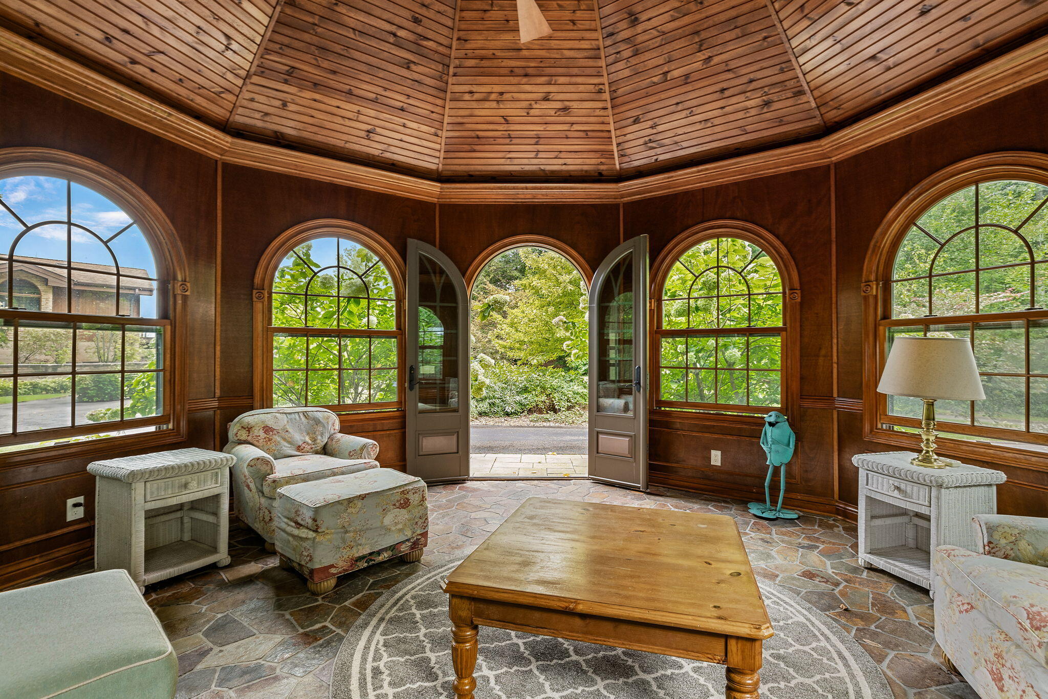 Coloma, Michigan, 49038, United States, 4 Bedrooms Bedrooms, ,5 BathroomsBathrooms,Residential,Active,1909829