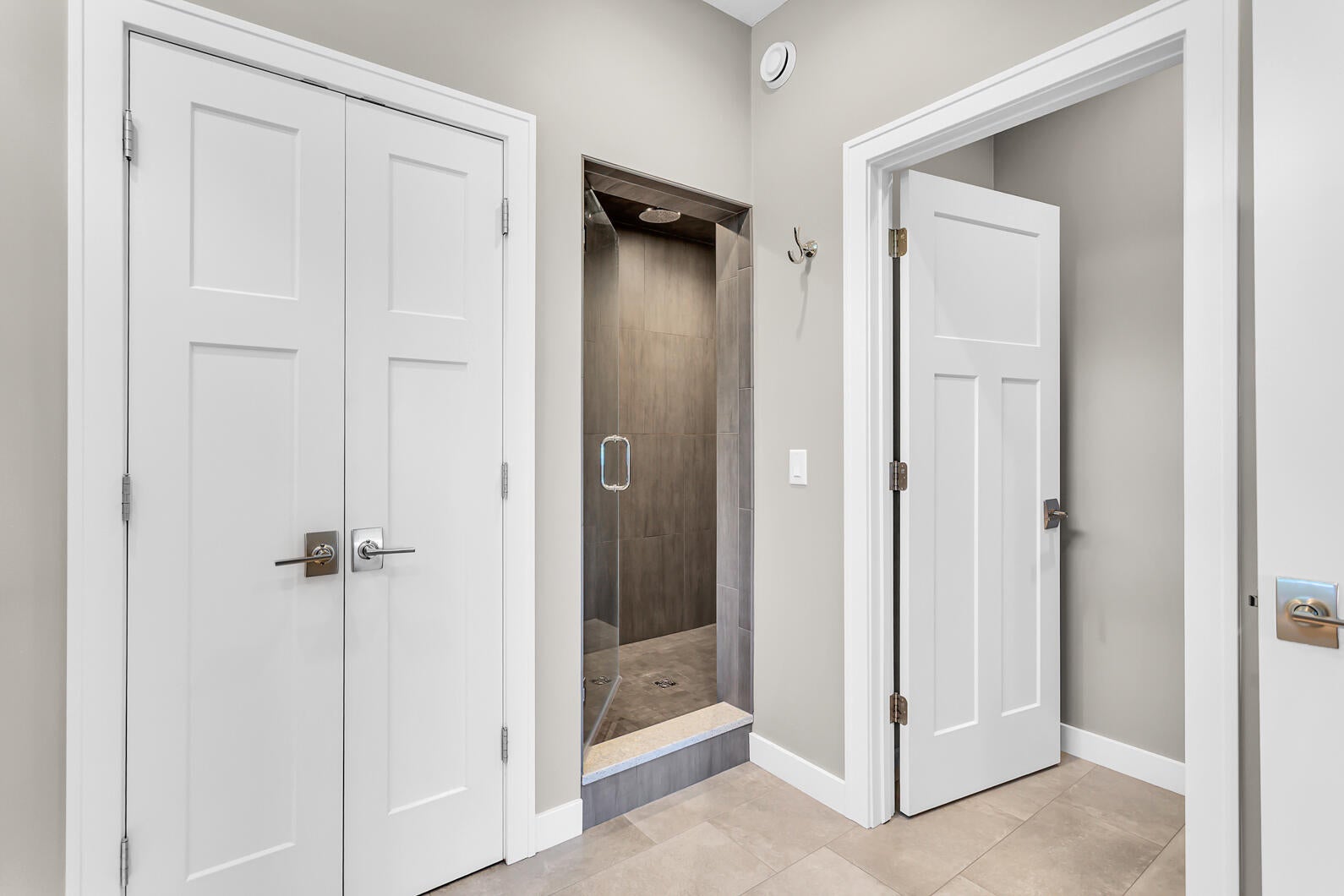 Horton, Michigan, 49246, United States, 4 Bedrooms Bedrooms, ,4 BathroomsBathrooms,Residential,Active,2026784