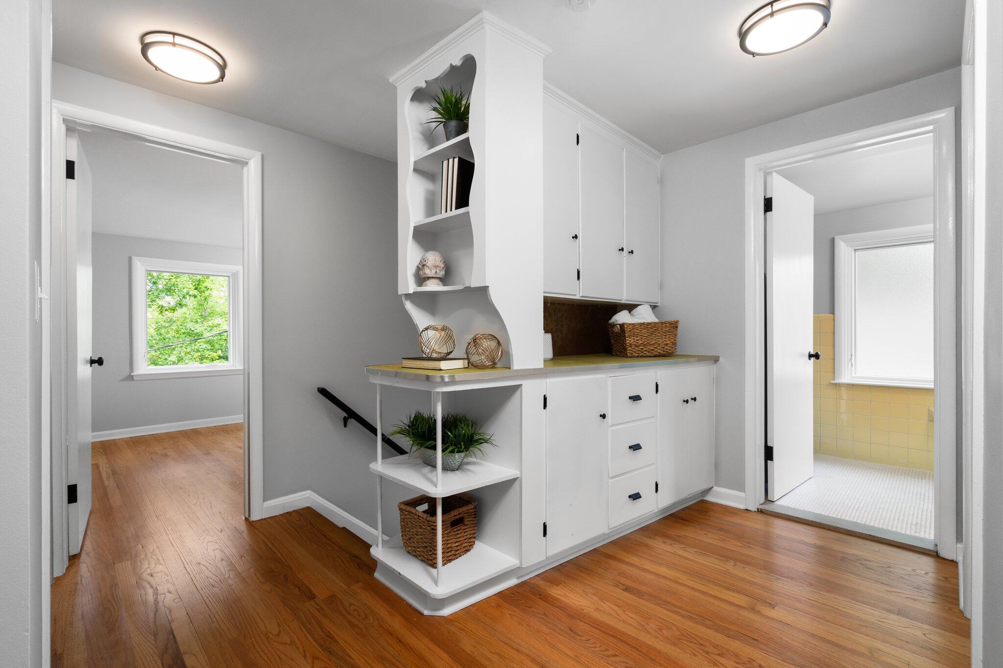 Ann Arbor, Michigan, 48104, United States, 4 Bedrooms Bedrooms, ,4 BathroomsBathrooms,Residential,Active,1831800