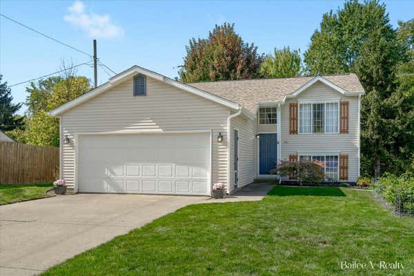 733 CLOVERDALE AVE NW, GRAND RAPIDS, MI 49534 - Image 1