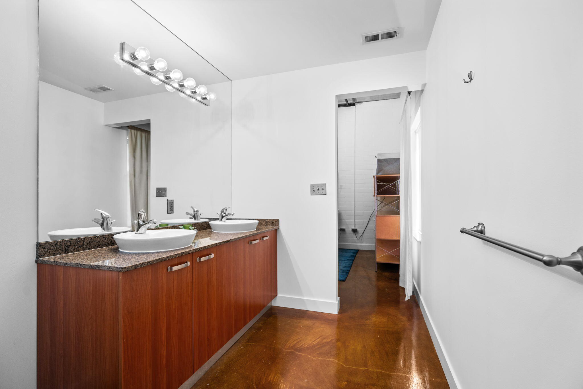 Ann Arbor, Michigan, 48104, United States, 3 Bedrooms Bedrooms, ,4 BathroomsBathrooms,Residential,Active,2007079