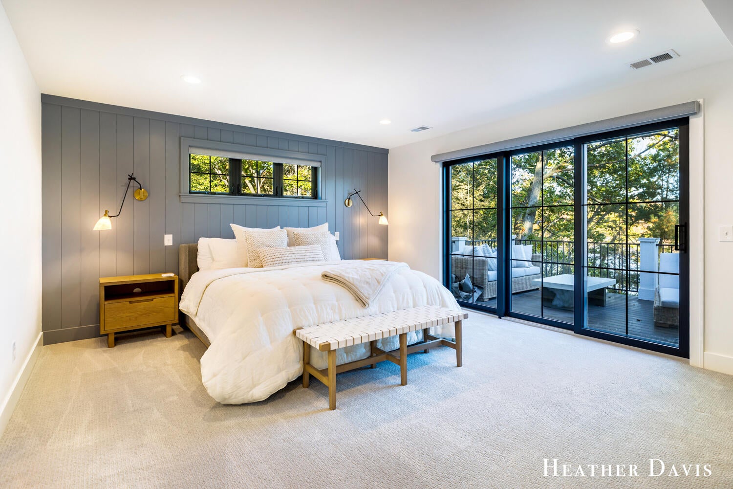 West Olive, Michigan, 49460, United States, 5 Bedrooms Bedrooms, ,6 BathroomsBathrooms,Residential,Active,1972174