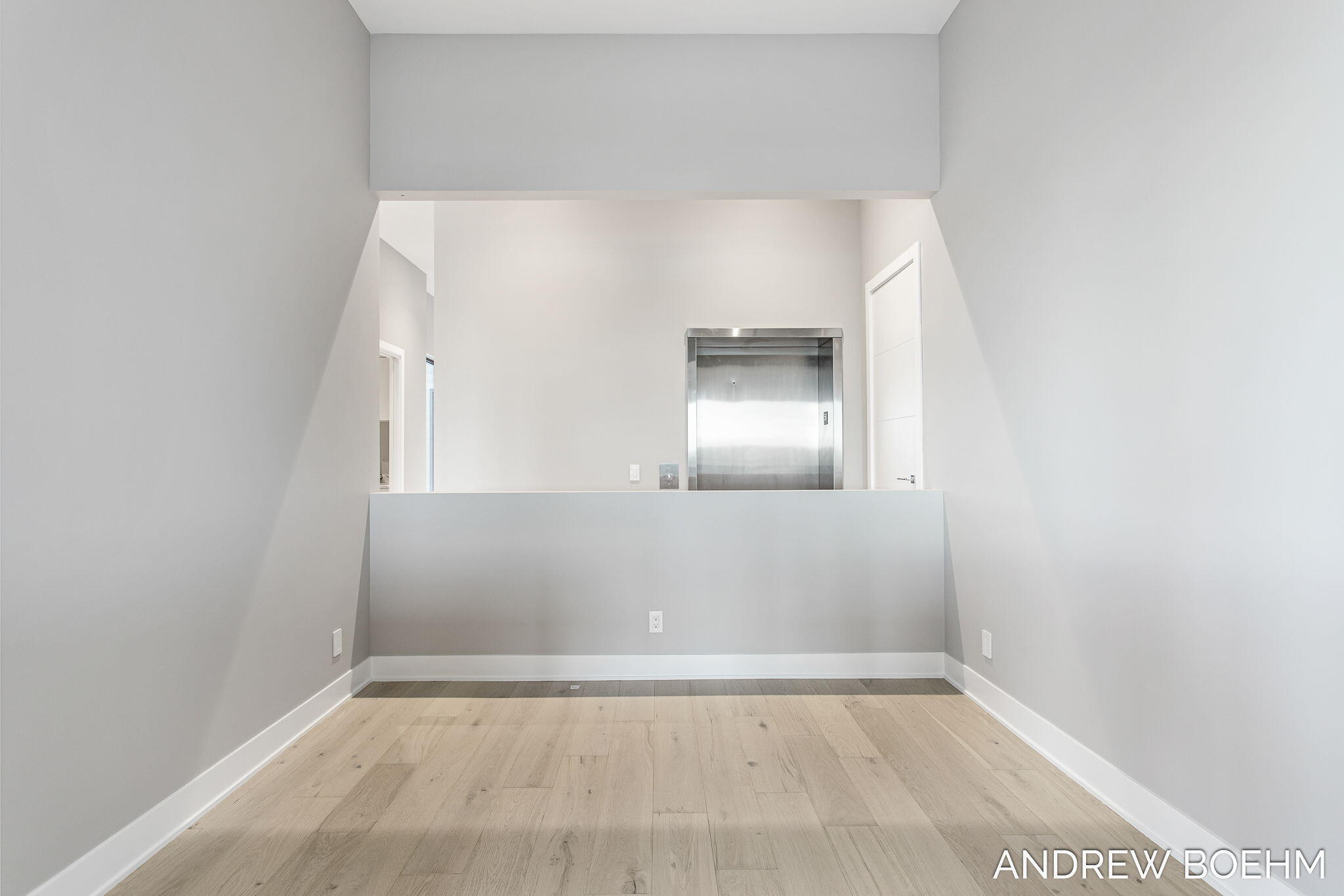 Holland, Michigan, 49423, United States, ,3 BathroomsBathrooms,Residential,Pending,1769506