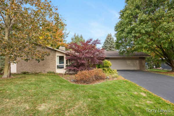 4377 BAYWOOD DR SE, GRAND RAPIDS, MI 49546 - Image 1