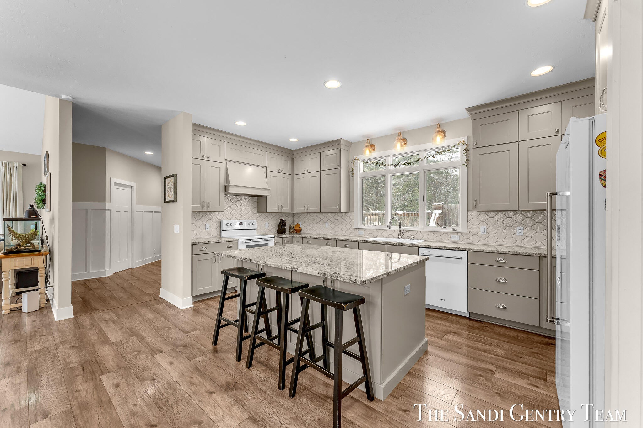 West Olive, Michigan, 49460, United States, 4 Bedrooms Bedrooms, ,4 BathroomsBathrooms,Residential,Active,2001073