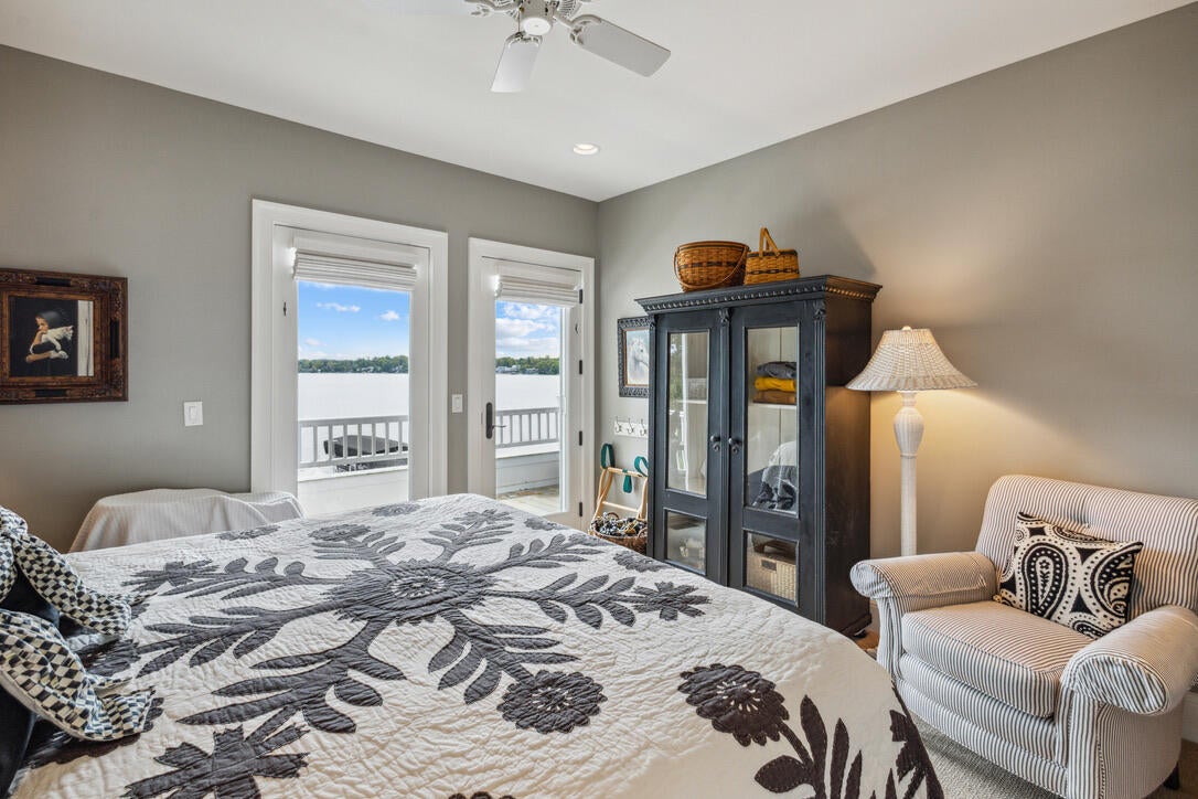 White Pigeon, Michigan, 49099, United States, 9 Bedrooms Bedrooms, ,9 BathroomsBathrooms,Residential,Active,1849554