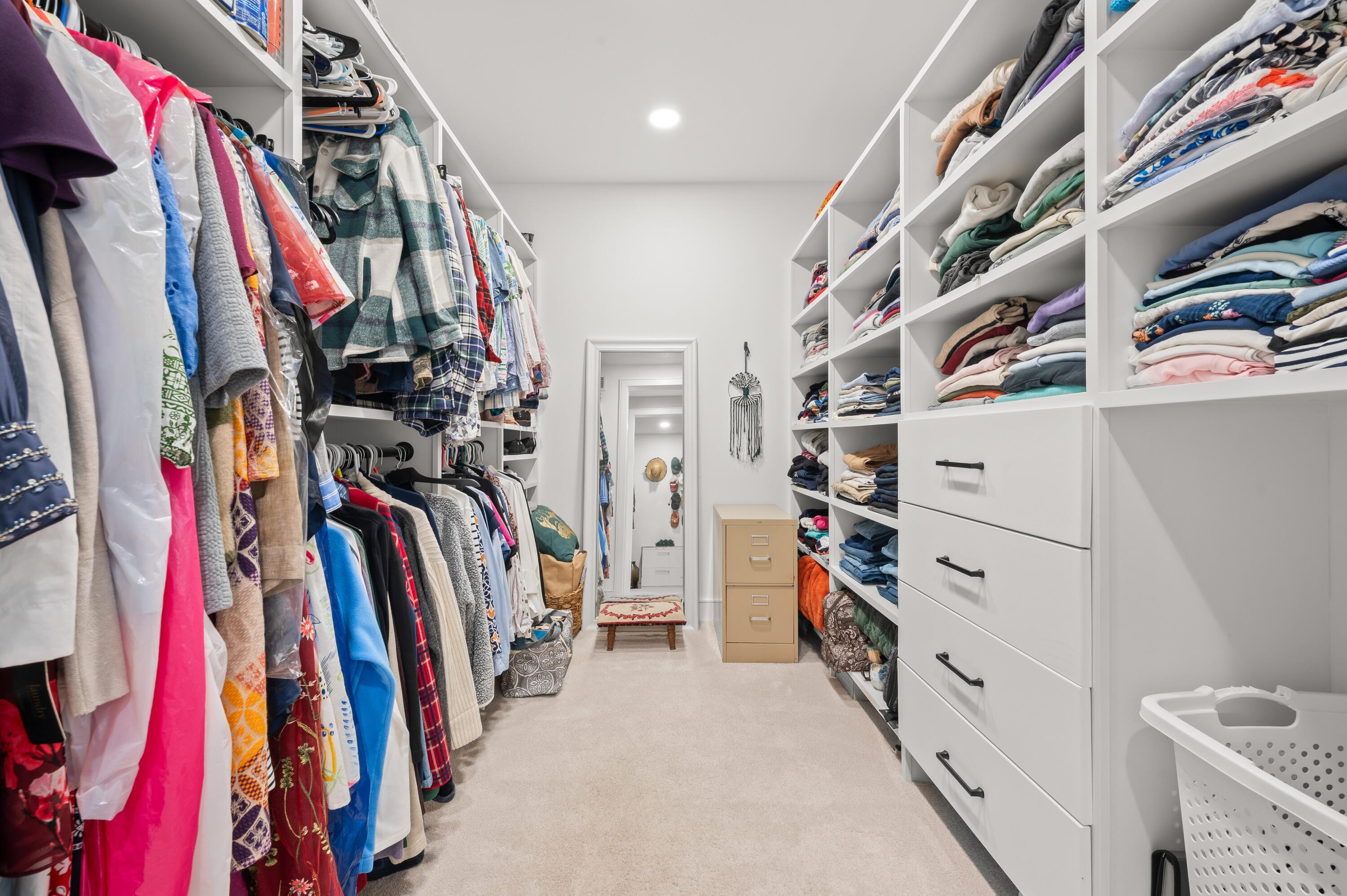 St. Joseph, Michigan, 49085, United States, 6 Bedrooms Bedrooms, ,6 BathroomsBathrooms,Residential,Active,1985598