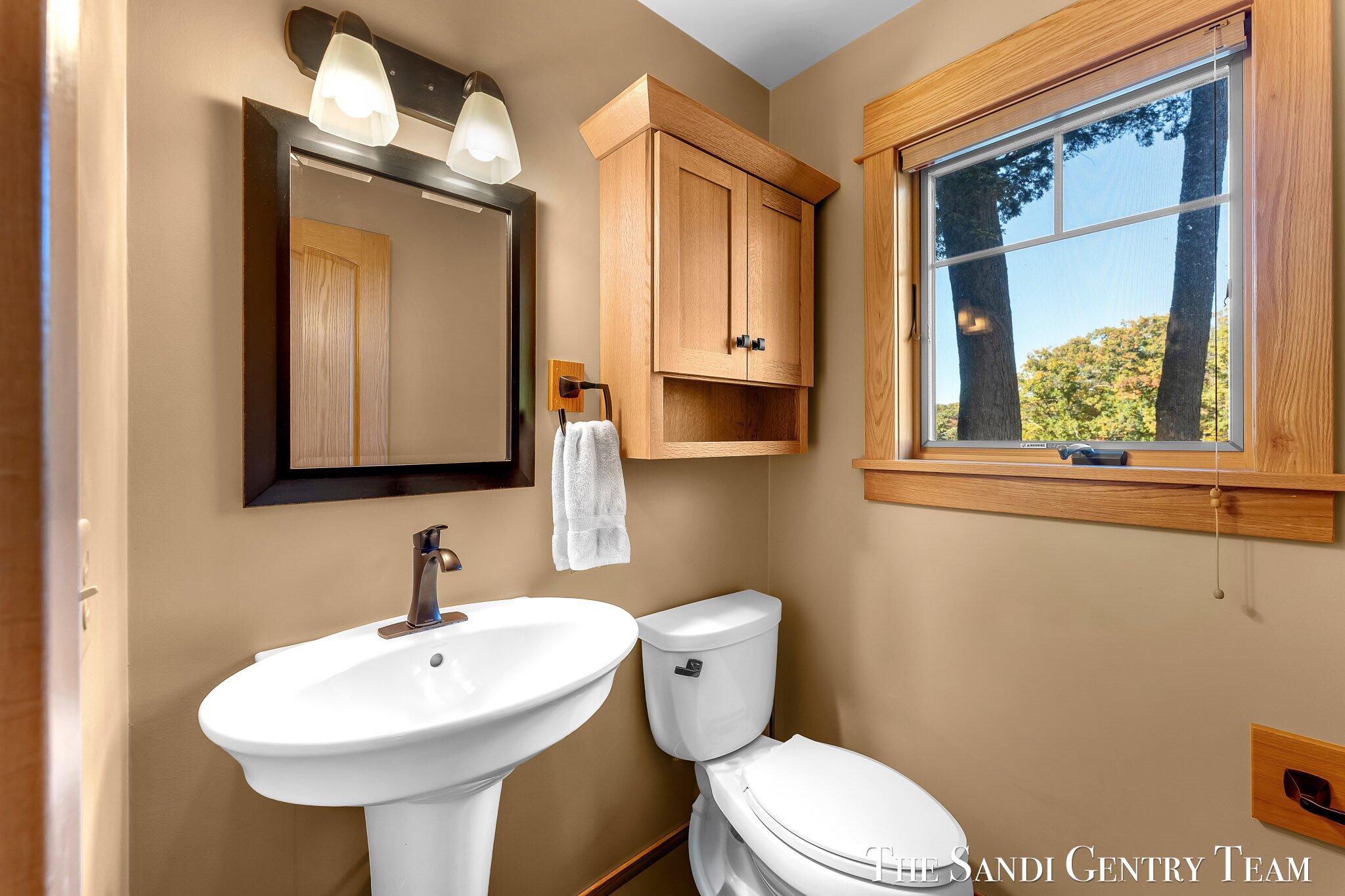 Spring Lake, Michigan, 49456, United States, 6 Bedrooms Bedrooms, ,5 BathroomsBathrooms,Residential,Active,1973307