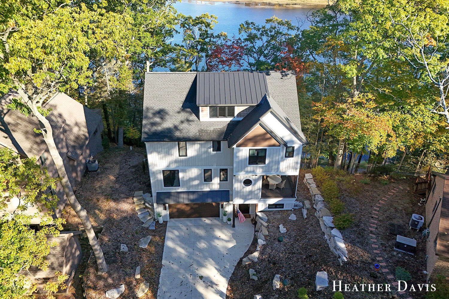 West Olive, Michigan, 49460, United States, 5 Bedrooms Bedrooms, ,6 BathroomsBathrooms,Residential,Active,1972174