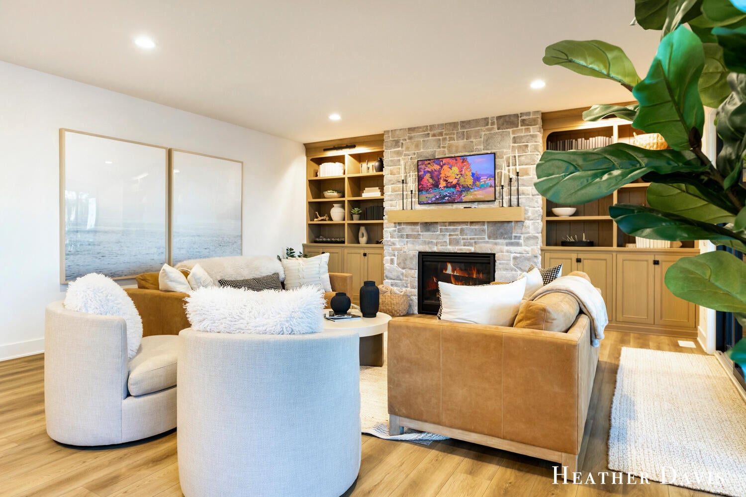 West Olive, Michigan, 49460, United States, 5 Bedrooms Bedrooms, ,6 BathroomsBathrooms,Residential,Active,1972174