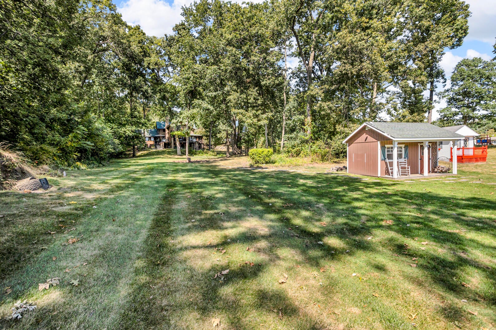 Horton, Michigan, 49246, United States, 5 Bedrooms Bedrooms, ,3 BathroomsBathrooms,Residential,Active,1944098