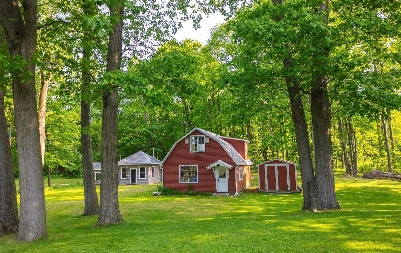 Galien, Michigan, 49113, United States, 3 Bedrooms Bedrooms, ,2 BathroomsBathrooms,Residential,Active,1765069