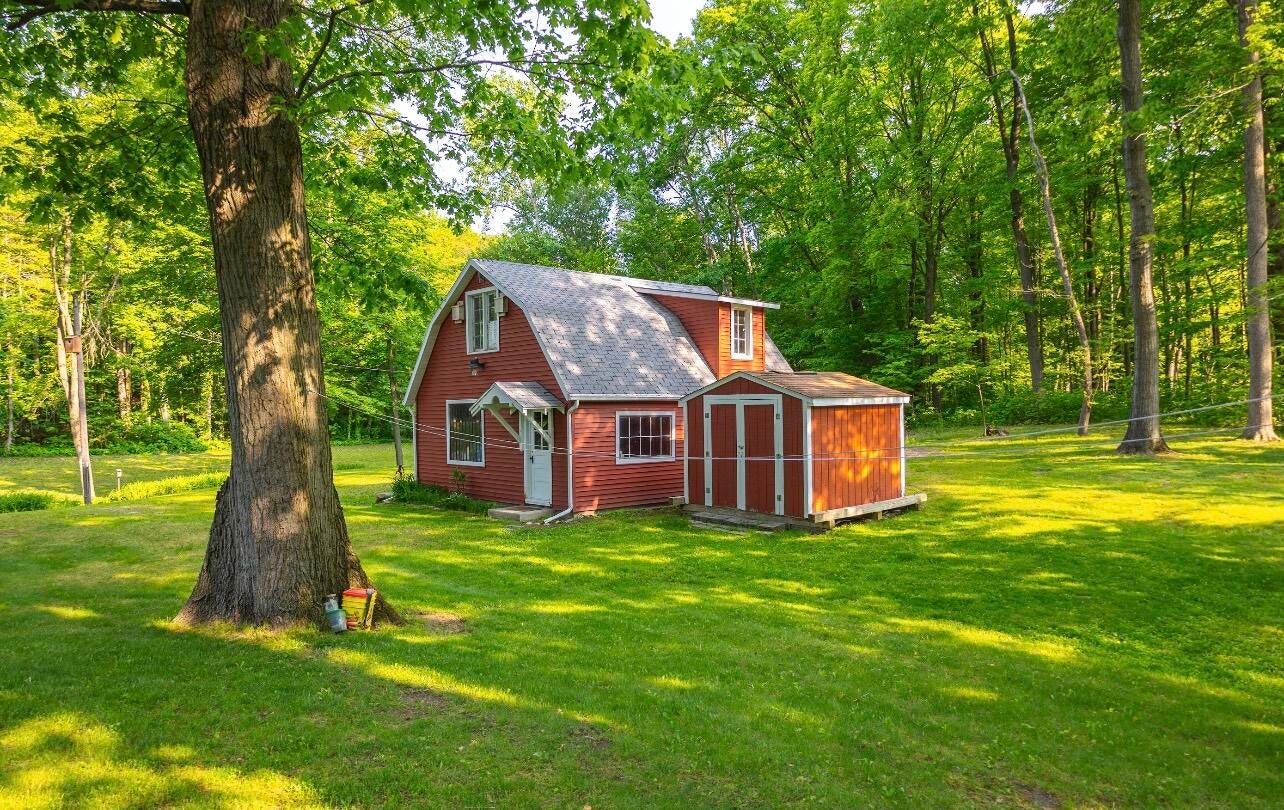 Galien, Michigan, 49113, United States, 3 Bedrooms Bedrooms, ,2 BathroomsBathrooms,Residential,Active,1765069