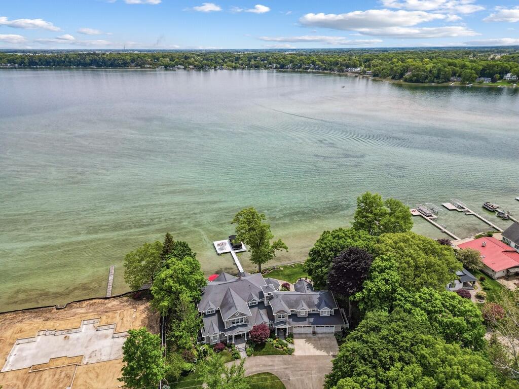 White Pigeon, Michigan, 49099, United States, 9 Bedrooms Bedrooms, ,9 BathroomsBathrooms,Residential,Active,1849554
