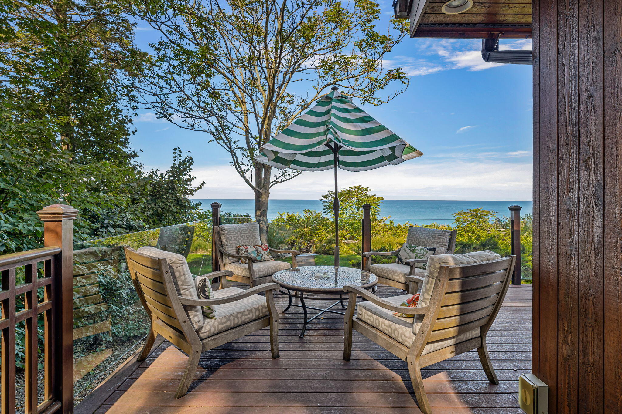 Coloma, Michigan, 49038, United States, 4 Bedrooms Bedrooms, ,5 BathroomsBathrooms,Residential,Active,1909829