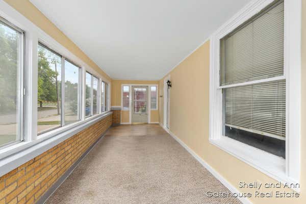 3173 LOCKE AVE SW, GRANDVILLE, MI 49418, photo 4 of 40