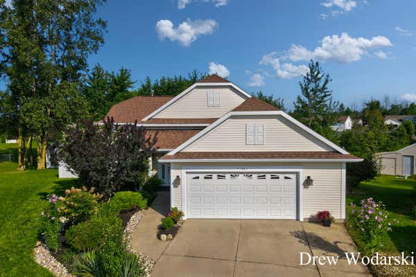 11561 WATERFORD CT, HOLLAND, MI 49424 - Image 1