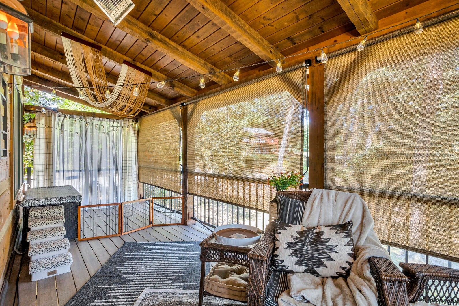 Horton, Michigan, 49246, United States, 5 Bedrooms Bedrooms, ,3 BathroomsBathrooms,Residential,Active,1944098
