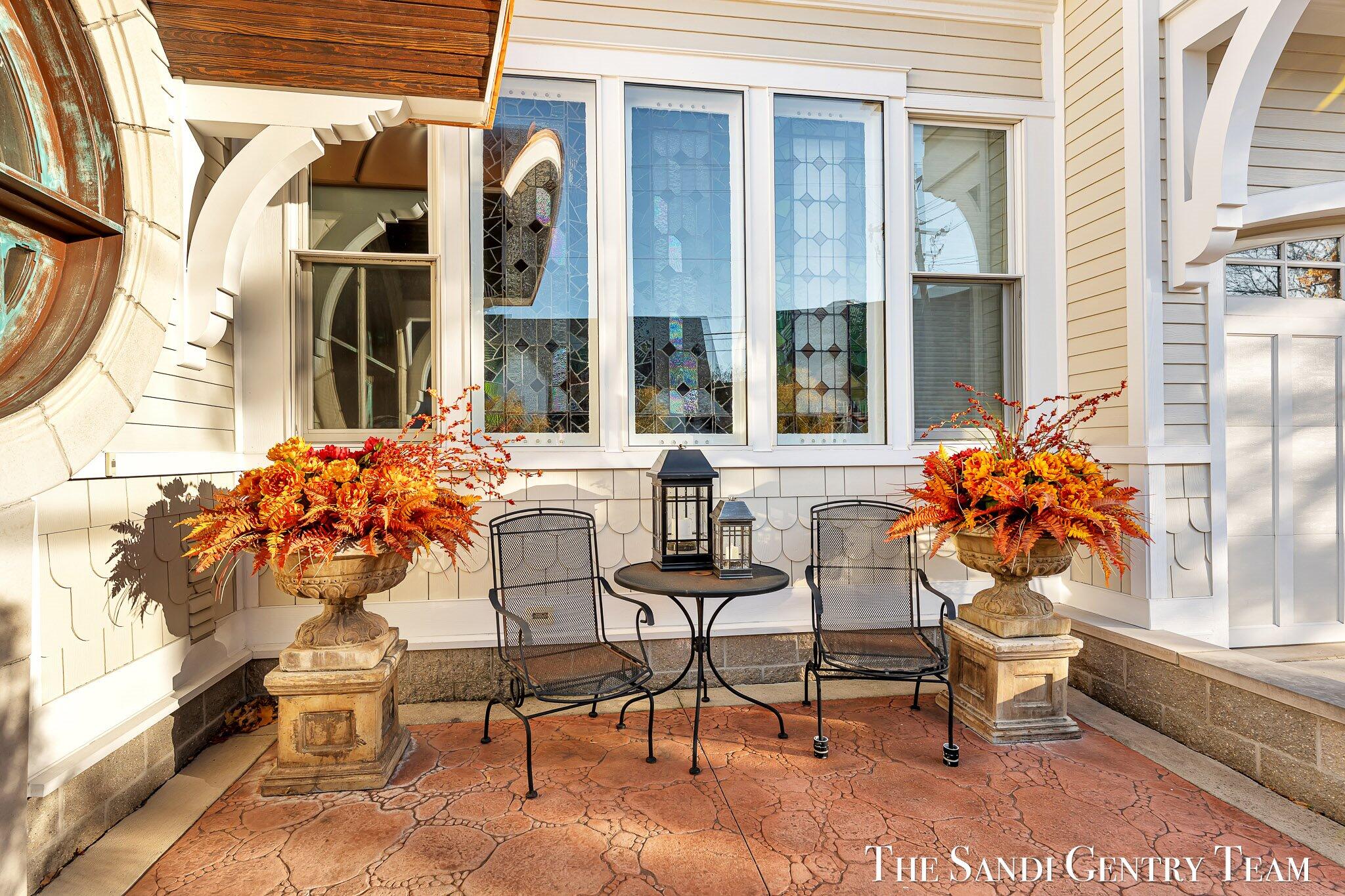 Grand Haven, Michigan, 49417, United States, 3 Bedrooms Bedrooms, ,6 BathroomsBathrooms,Residential,Active,1972168