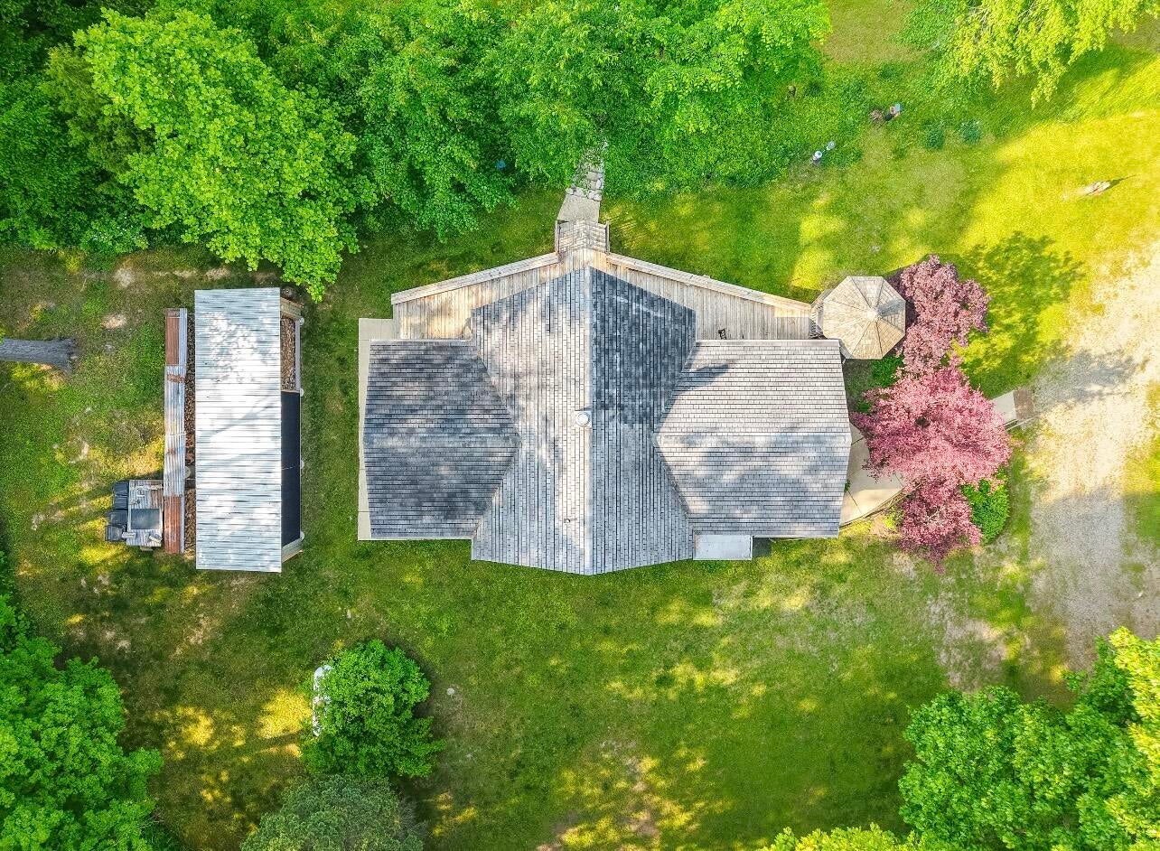 Galien, Michigan, 49113, United States, 3 Bedrooms Bedrooms, ,2 BathroomsBathrooms,Residential,Active,1765069