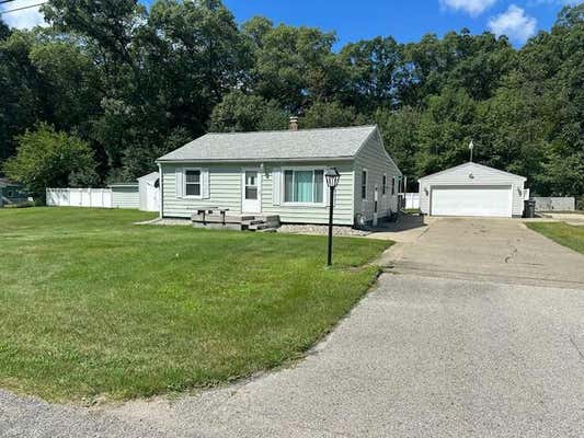 2831 PANZL ST, MUSKEGON, MI 49444 - Image 1