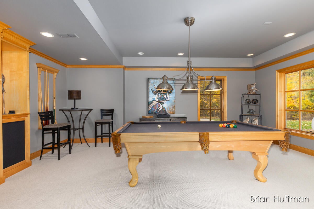 Grandville, Michigan, 49418, United States, 6 Bedrooms Bedrooms, ,9 BathroomsBathrooms,Residential,Active,1988461