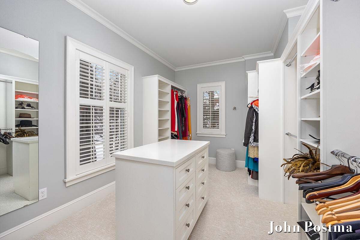 East Grand Rapids, Michigan, 49506, United States, 4 Bedrooms Bedrooms, ,6 BathroomsBathrooms,Residential,Active,2015444