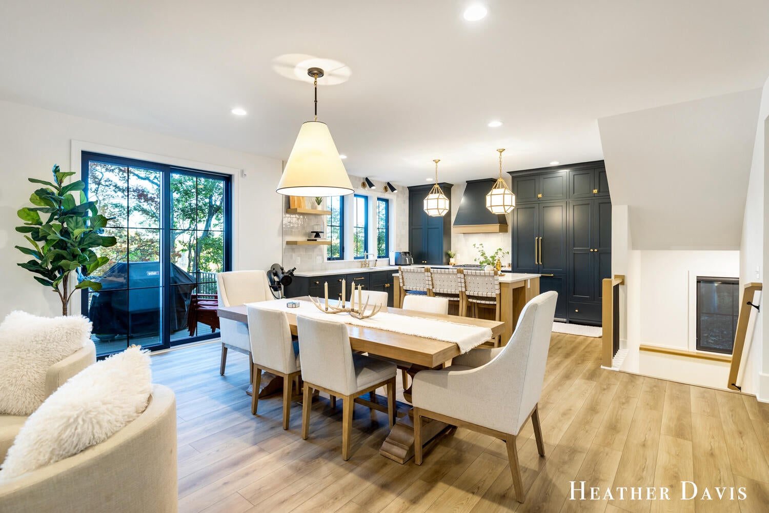 West Olive, Michigan, 49460, United States, 5 Bedrooms Bedrooms, ,6 BathroomsBathrooms,Residential,Active,1972174